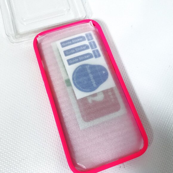 iPhone 15 Case Pink Silicone Case ith Screen Protector - Picture 10 of 10